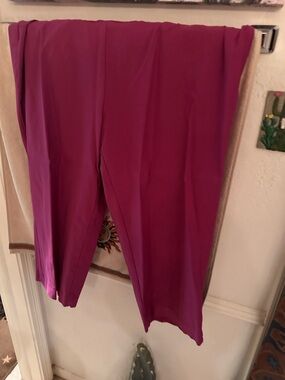 Women's Stretch Ponte Pants in Magenta New Size 20